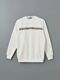 LCWAIKIKI Classic Ekru Bisiklet Yaka Baskılı Erkek Kalın Sweatshirt