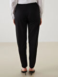 LCW Grace Siyah Beli Lastikli Havuç Kesim Kadın Pantolon