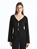 LCWAIKIKI Classic Siyah V Yaka Bağlamalı Dokulu Bluz