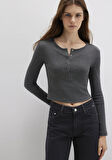 Düğme Detaylı Uzun Kollu Antrasit Crop Basic Tişört 1613403-80023