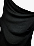 Asimetrik Drape Detaylı Tek Omuz Bluz