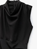 Drape Detaylı Kolsuz Degaje Yaka Kruvaze Mini Elbise