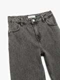 Pamuklu Rahat Kesim Denim Pantolon