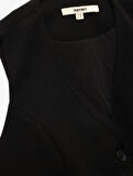 Krep Scuba Kumaş Astarlı Slim Fit V Yaka Kolsuz Düğmeli Yelek