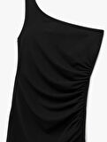Drape Detaylı Krep Scuba Kumaş Tek Omuz Mini Elbise