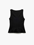 Krep Scuba Kumaş Kare Yaka Kolsuz Peplum Bluz