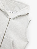 Kapüşonlu Kolsuz Kanguru Cepli Şardonlu Fermuarlı Sweatshirt