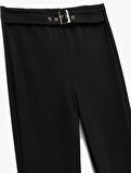 Kemerli Slim Fit Hafif İspanyol Paça Kumaş Pantolon