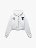 Yale Lisanslı Baskılı Fermuarlı Cepli Şardonlu Kapüşonlu Crop Sweatshirt