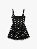Kare Yaka Kolsuz Slim Fit Volanlı Puantiyeli Mini Abiye Elbise