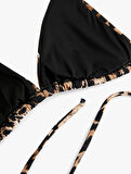 Boyundan Bağlamalı İpli Leopar Desenli Üçgen Bikini Üstü
