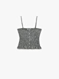 Düğme Detaylı İp Askılı Bürümcük Slim Fit Crop Bluz