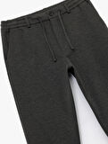 Beli Bağcıklı Düğmeli Pike Kumaş Cep Detaylı Duble Paça Slim Fit Pantolon