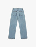 Pamuklu Düğmeli Düz Paça Taş Detaylı Jean Pantolon - Straight Fit Jean