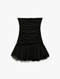Slim Fit Tül Etek Ucu Detaylı Taşlı Straplez Mini Elbise