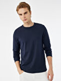 Pamuklu Bisiklet Yaka Basic Slim Fit Uzun Kollu Tişört