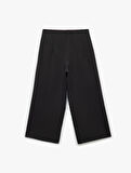 Yüksek Bel Culotte Fit Kısa Geniş Paça Kumaş Pantolon