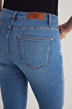 Julia 156 NORMAL BEL LACİVERT CROP FLARE JEANS KADIN