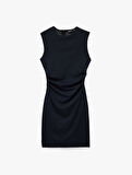 Bisiklet Yaka Drape Detaylı Mini Kolsuz Elbise