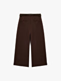 Kemerli Aplike Cepli Culotte Fit Kısa Geniş Paça Kumaş Pantolon