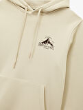 Regular Fit Kanguru Cepli Şardonlu Kapşonlu Baskılı Sweatshirt