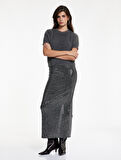 Slim Fit Yırtmaç Detaylı Yarı Transparan Midi Pullu Payetli Etek