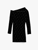 Slim Fit Uzun Kollu Taşlı Tek Omuz Mini Kadife Elbise