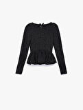 Uzun Kollu Bisiklet Yaka Sim Detaylı Fırfırlı Peplum Bluz