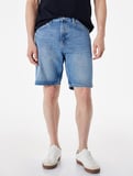Pamuklu Cepli Bermuda Straight Fit Jean Şort