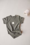 Haki Basic Etiketli Kısa Kollu Body