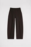 Kadın Kahverengi Derin Pileli Varil Pantolon