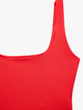 Kare Yaka Slim Fit Kalın Askılı Crop Üst
