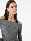 Viskon Karışımlı Slim Fit Uzun Kollu Dantel Detaylı Halter Yaka Tişört