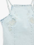 Kare Yaka Nakışlı Sırt Detaylı Kolsuz Denim Bluz