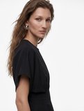 Viskon Kumaş Slim Fit Bisiklet Yaka Kısa Kollu Belden Oturtmalı Pileli Bluz