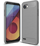 LG Q6 ile Uyumlu Kamera Korumalı Darbe Önleyici Carbon Brushed Silikon Kılıf
