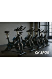 Kırmızı Spinning Bisiklet – Ayarlanabilir Dirençli Kondisyon Bisikleti