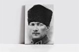 Kalpaklı Atatürk