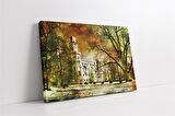 Yemyeşil Ağaçlar İçerisinde Şato Kanvas Tablo