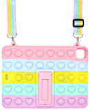 Apple iPad 11.Nesil A16 11inç/10.Nesil 10.9inç Kılıf Cute Dolls Standlı Eğlenceli 3D Karekterli Çocuk Kılıfı