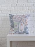 Kır Evi Temalı Baskılı 45x45 Kare Kırlent Kılıfı