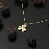 3 Kalpli Baget Taşlı Altın Kolye