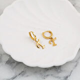 14 Ayar T Harf Sallantılı Altın Küpe