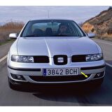 Seat Toledo 99-04 Ön Tampon Sol Çeki Demir Kapağı Plastiği 1M0807155A