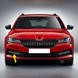 Skoda Superb 2020-2023 Ön Sağ Sis Farı Çıtası Siyah 3V0853768C