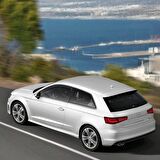 Audi A3 2013-2020 Arka Bagaj Kapağı 1.4T Yazısı 8P0853743H