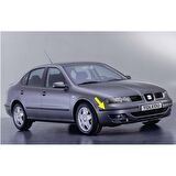Seat Toledo 1999-2004 Ön Tampon Sağ Köşe Bandı Çıtası 1M0807226D