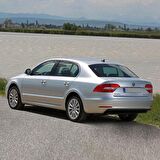 Skoda Superb 2 2014-2015 Arka Plaka Aydınlatma Lambası 5N0943021A