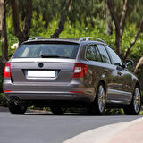 Skoda Superb Combi SW 2009-2010-2011 Arka Bagaj Kapağı Açma Düğmesi