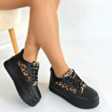 Pabucmarketi Siyah Leopar Detaylı Bağcıklı Kadın Spor Ayakkabı